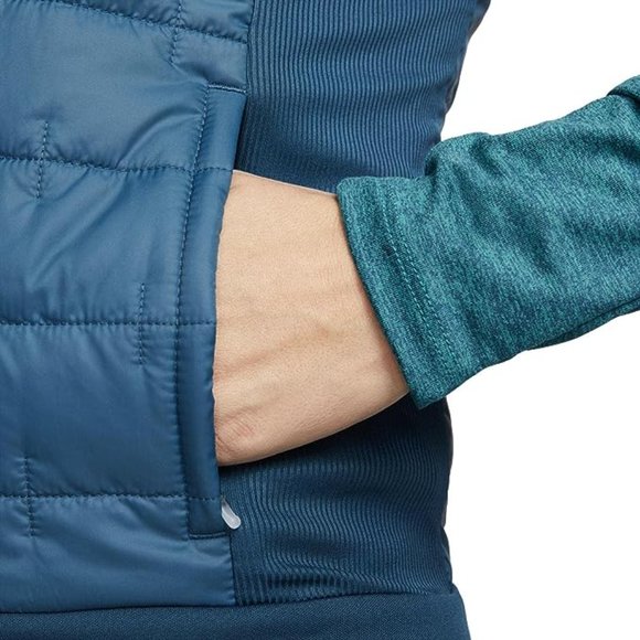 NIKE Therma Synthetic-Fill Running Vest, Small - Picture 4 of 15